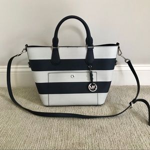 Michael Kors tote